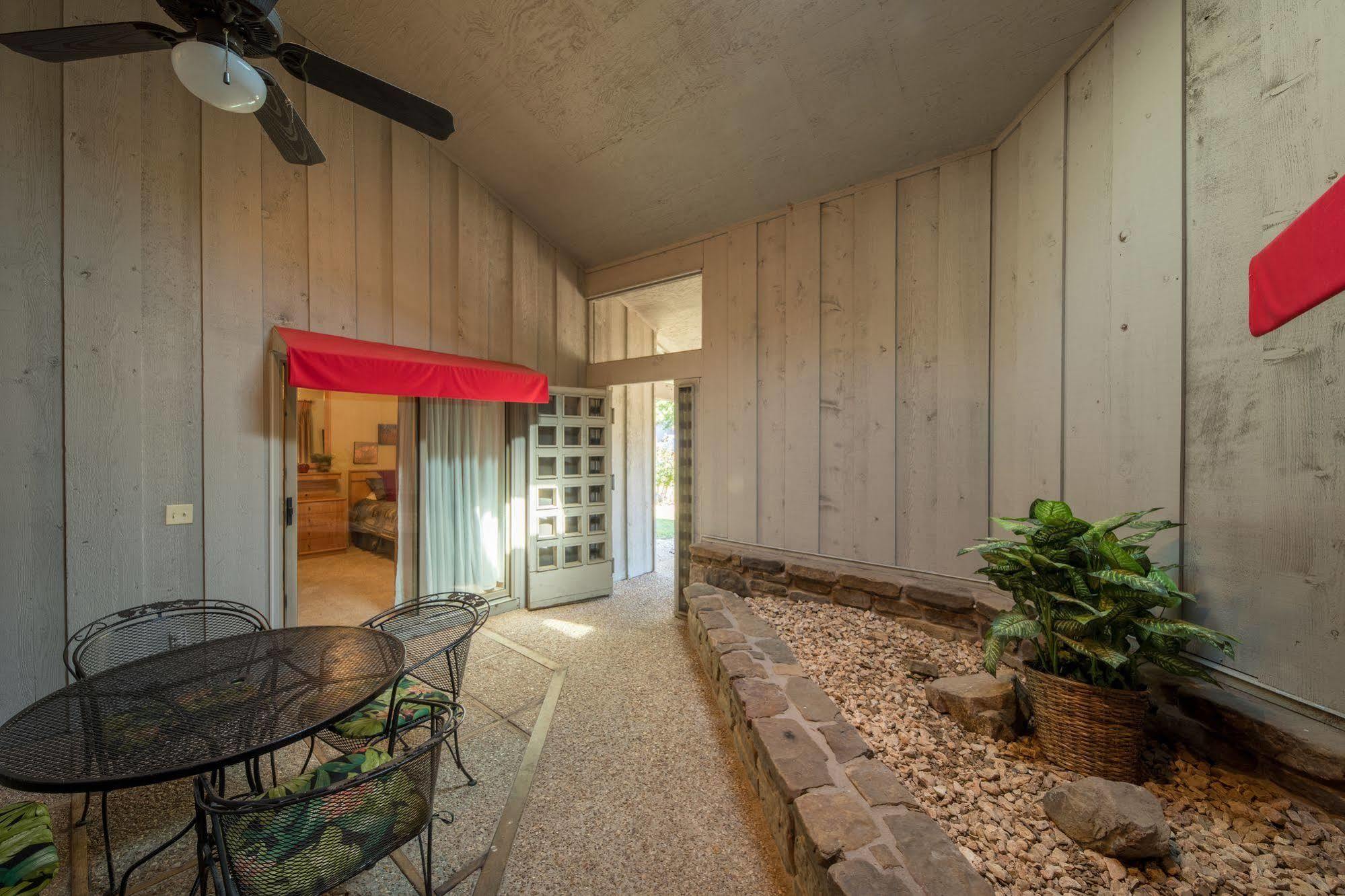 The Greens II At Bella Vista Village Exterior photo
